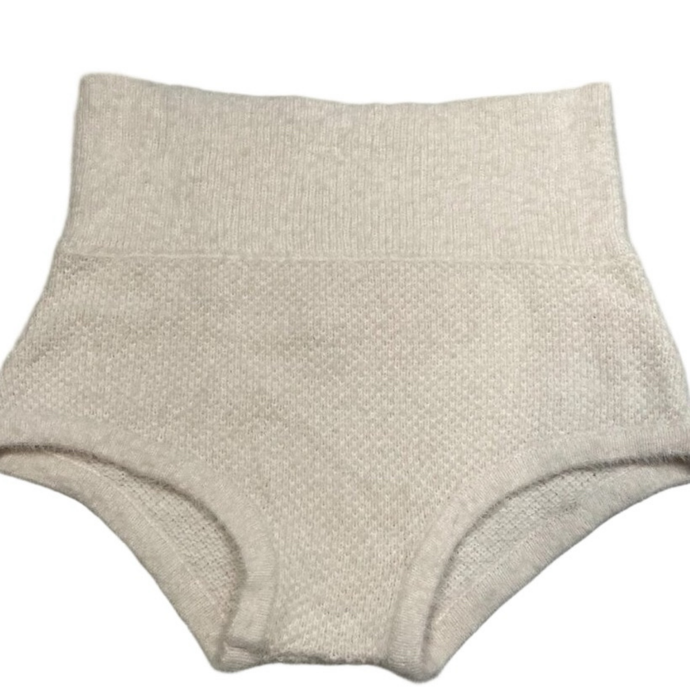 NEW SELKIE Women’s High Waisted Fuzzy Shorts Light Pale Pink Size XS